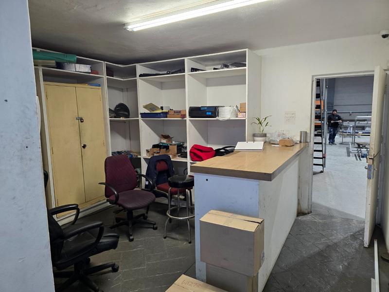 To Let commercial Property for Rent in Killarney Gardens Western Cape